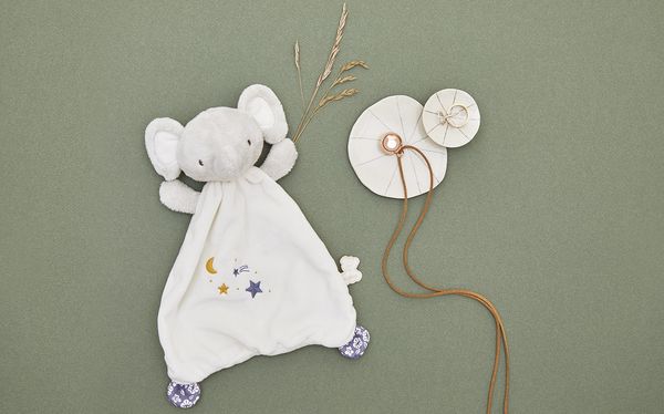 Coffret de naissance avec doudou plat et bola